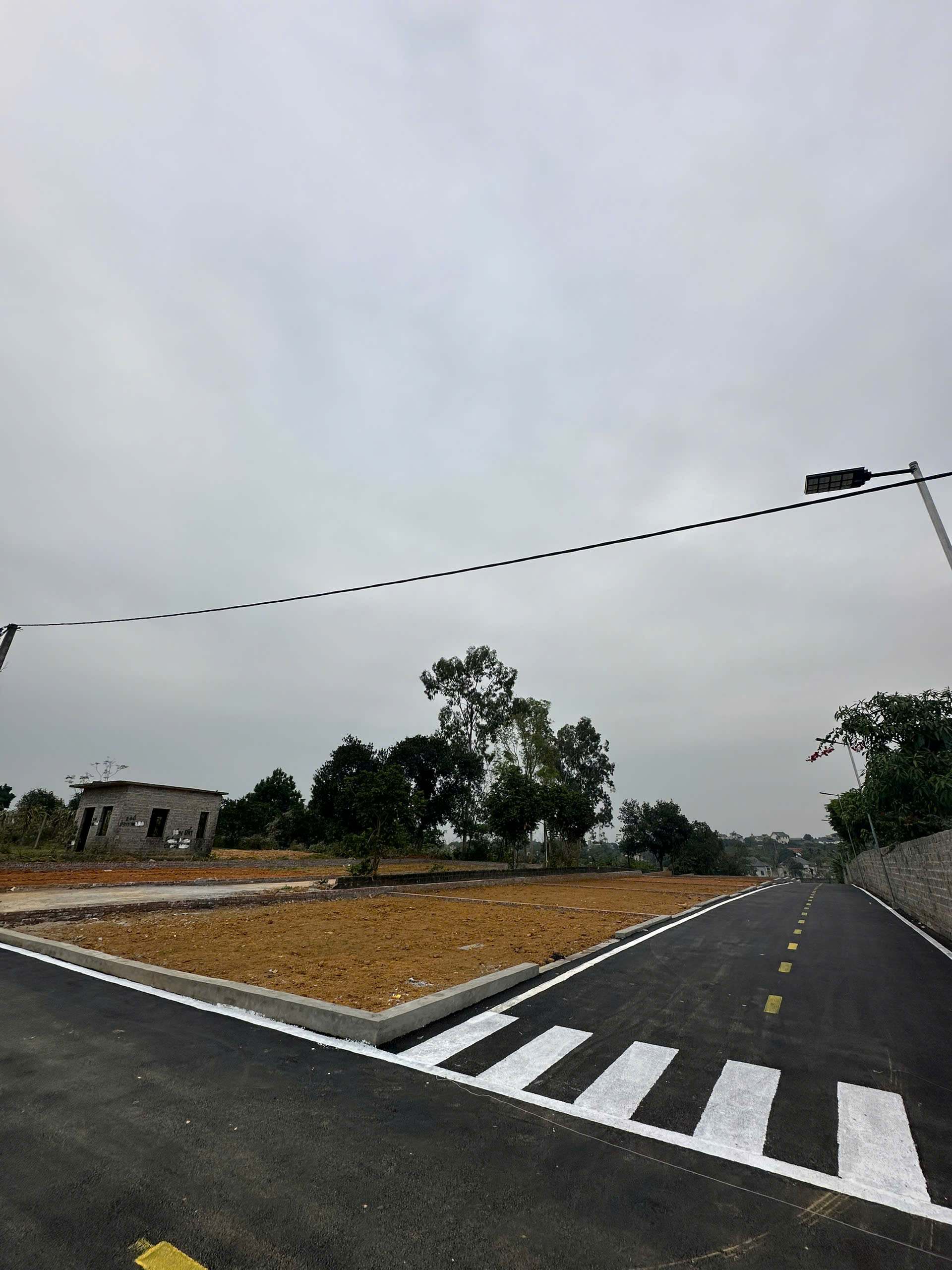 Lô Góc 3 Mặt Thoáng 100m²
